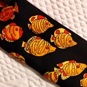 Hermes Vibrant Orange and Navy Fish Neck Scarf/Tie